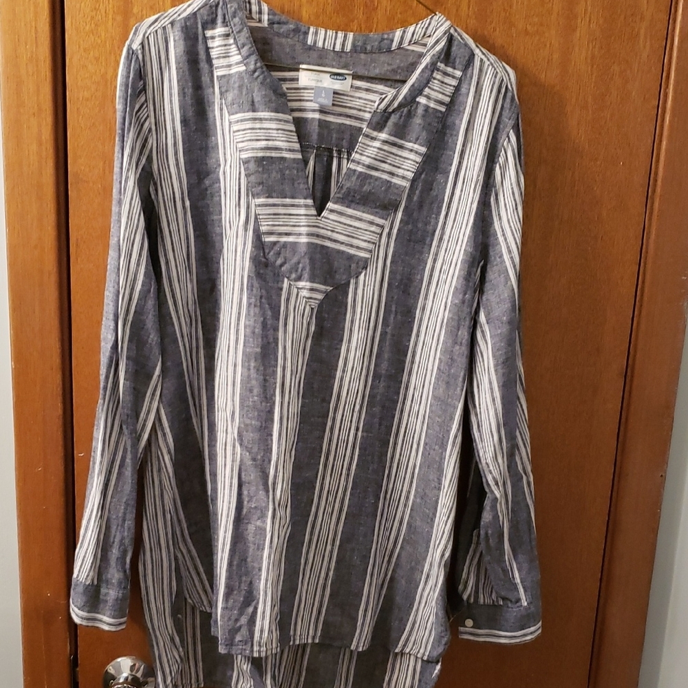 Old Navy Black and White Striped Tunic